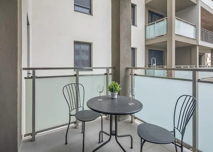 Apartment - New - Cozy *